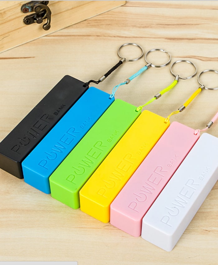 PORTABLE KEYCHAIN DESIGN POWER BANK